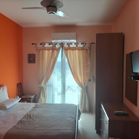 Casa Vacanza Da Rosa Letojanni Bagian luar foto