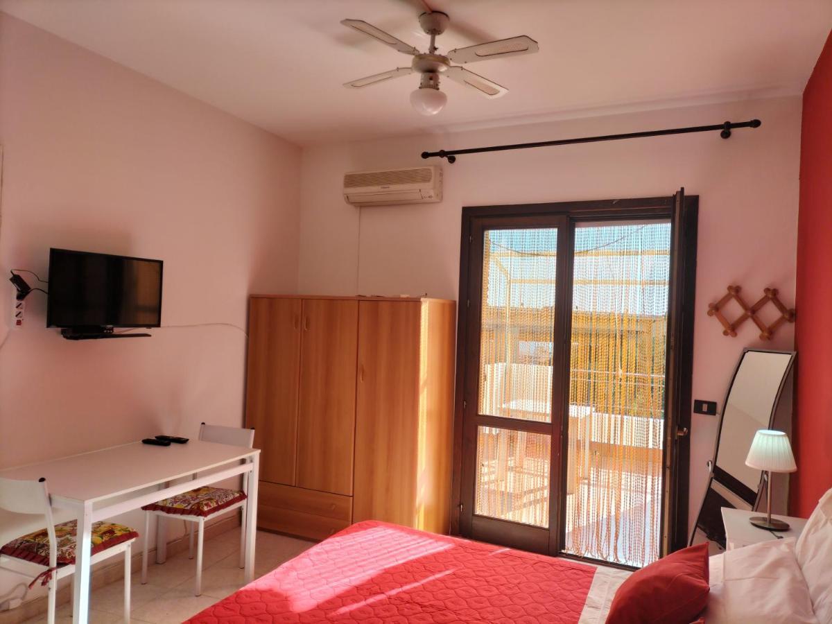 Casa Vacanza Da Rosa Letojanni Bagian luar foto