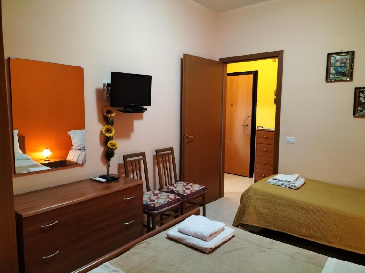 Casa Vacanza Da Rosa Letojanni Bagian luar foto