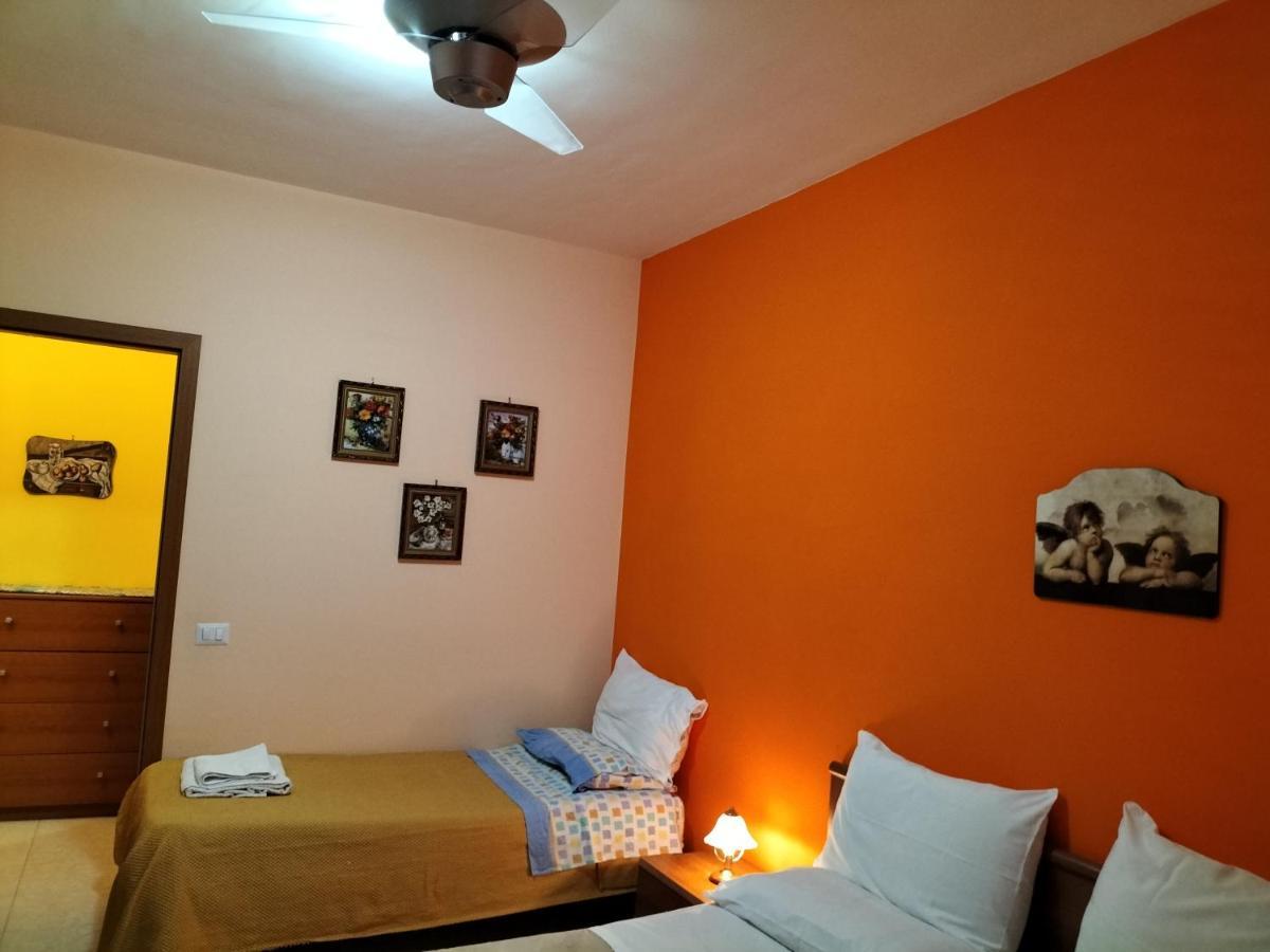 Casa Vacanza Da Rosa Letojanni Bagian luar foto