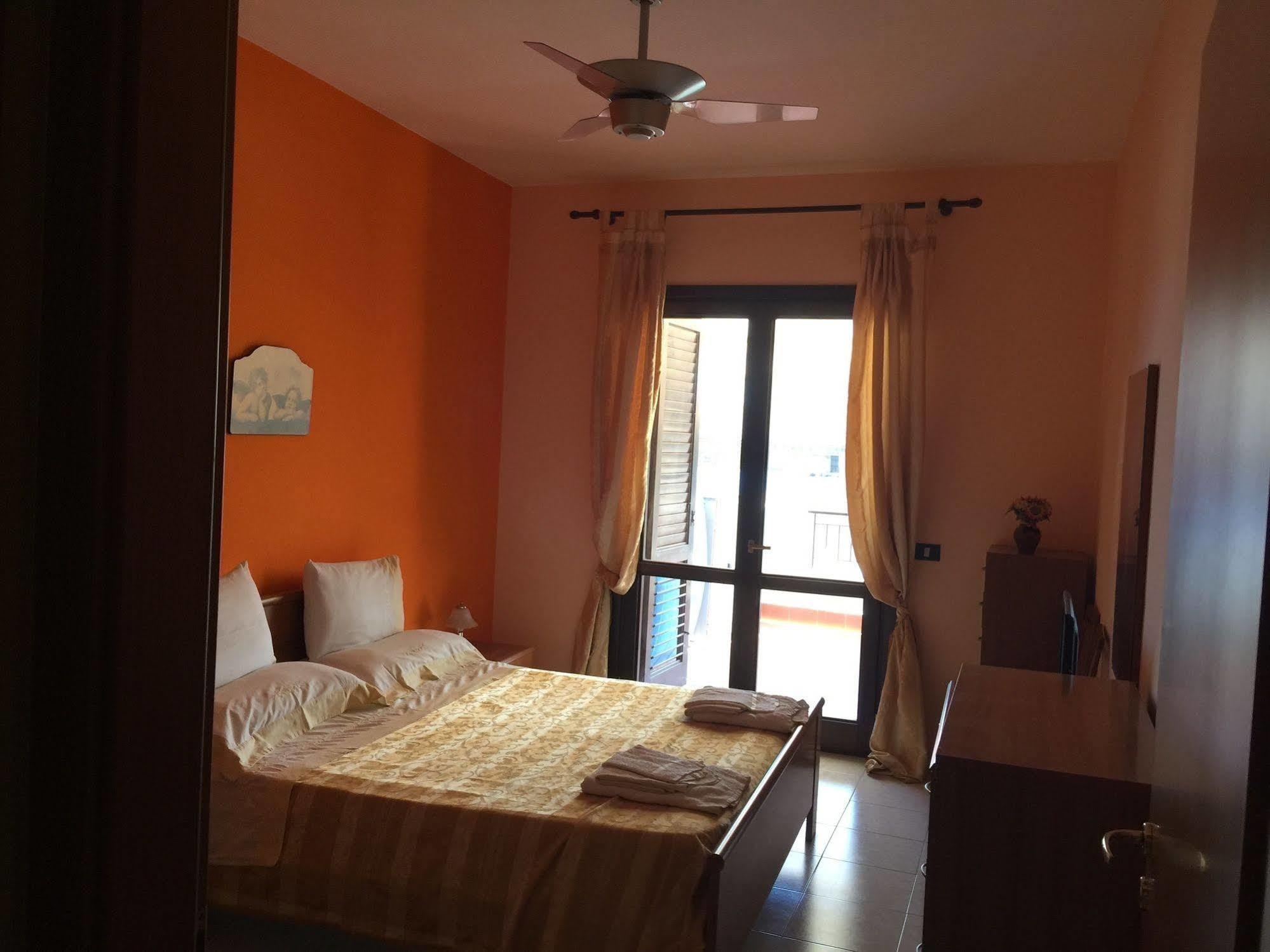 Casa Vacanza Da Rosa Letojanni Bagian luar foto